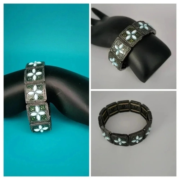 Antique Silver Tone Link Light Blue Flower Cabochon Stretch bangle Bracelet - Picture 1 of 7